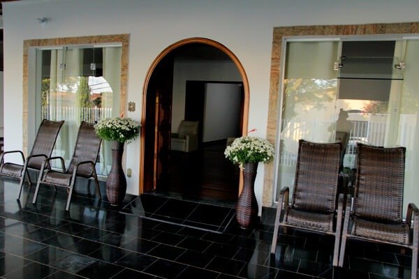 imgi_41_varanda_unidade2_casa_de_repouso_em_campinas_4